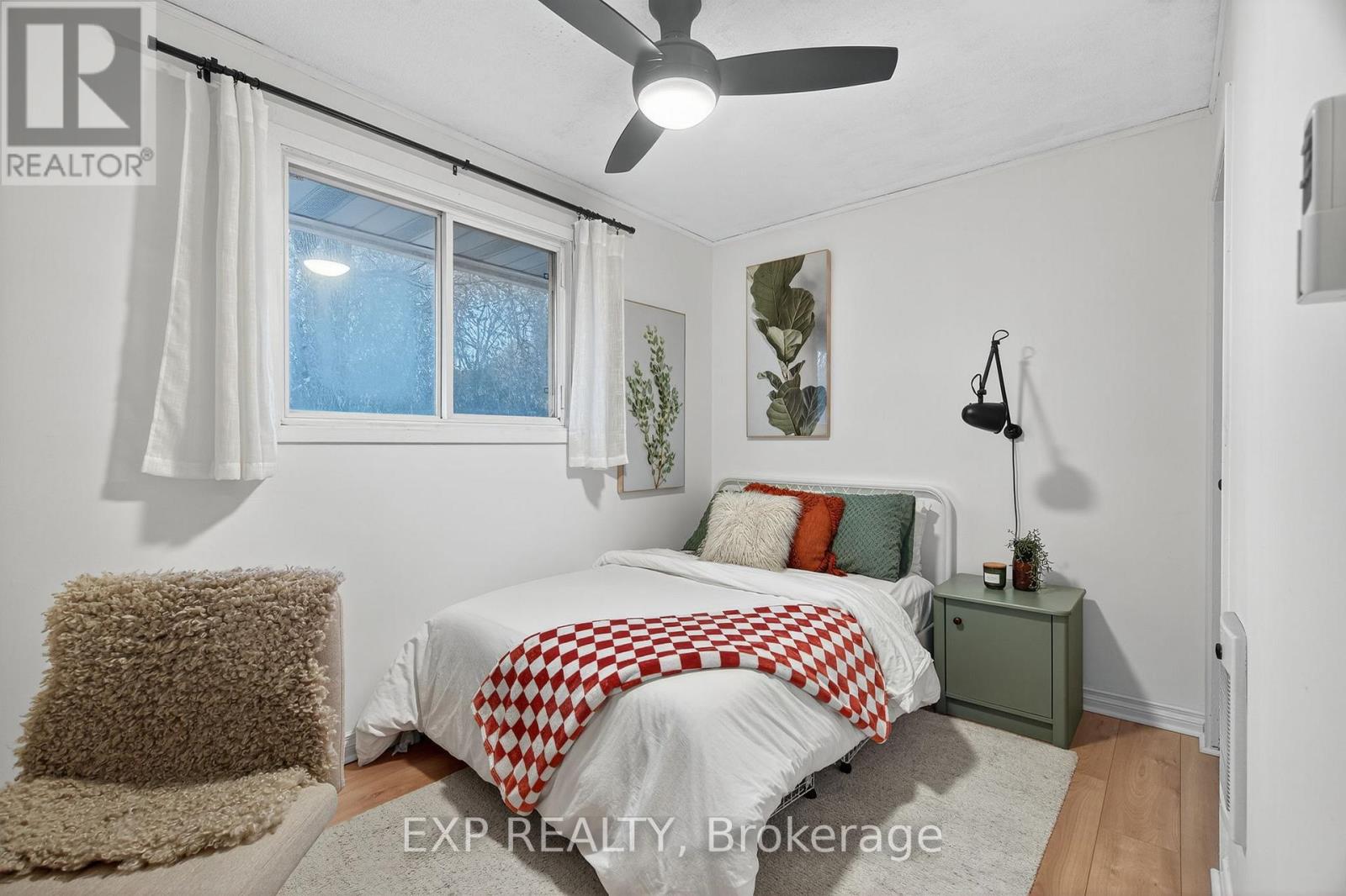 78 Fawcette Avenue, Prince Edward County, Ontario  K0K 2T0 - Photo 20 - X12522980