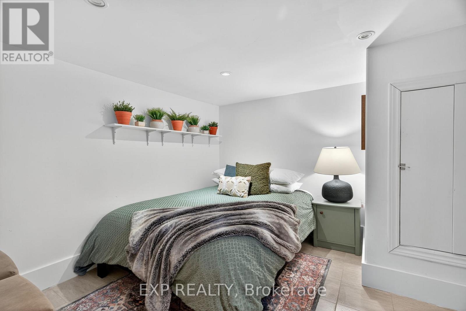 78 Fawcette Avenue, Prince Edward County, Ontario  K0K 2T0 - Photo 27 - X12522980