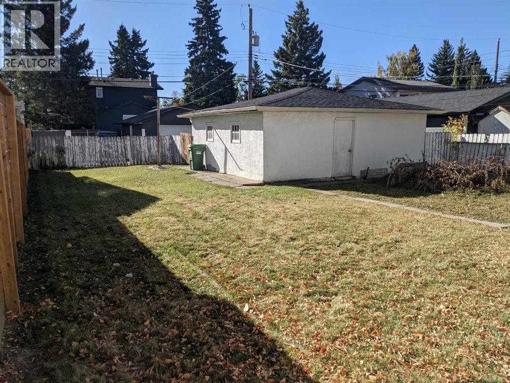 2019 52 Avenue Sw, Calgary, Alberta  T3E 1K2 - Photo 3 - A2263993