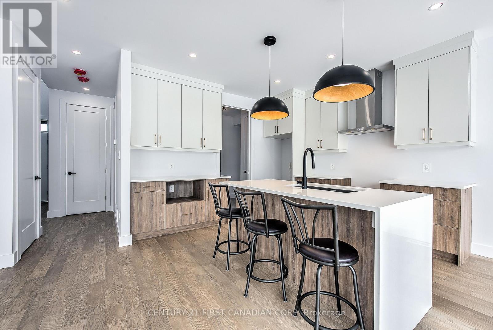 245 Hesselman Crescent, London South, Ontario  N6M 0K3 - Photo 12 - X12522784