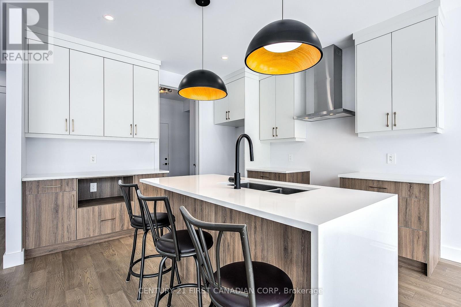 245 Hesselman Crescent, London South, Ontario  N6M 0K3 - Photo 13 - X12522784