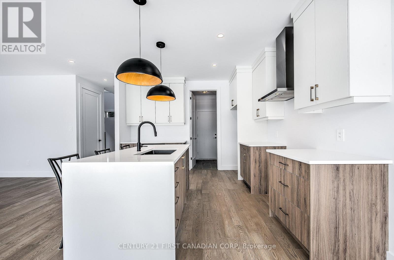 245 Hesselman Crescent, London South, Ontario  N6M 0K3 - Photo 16 - X12522784