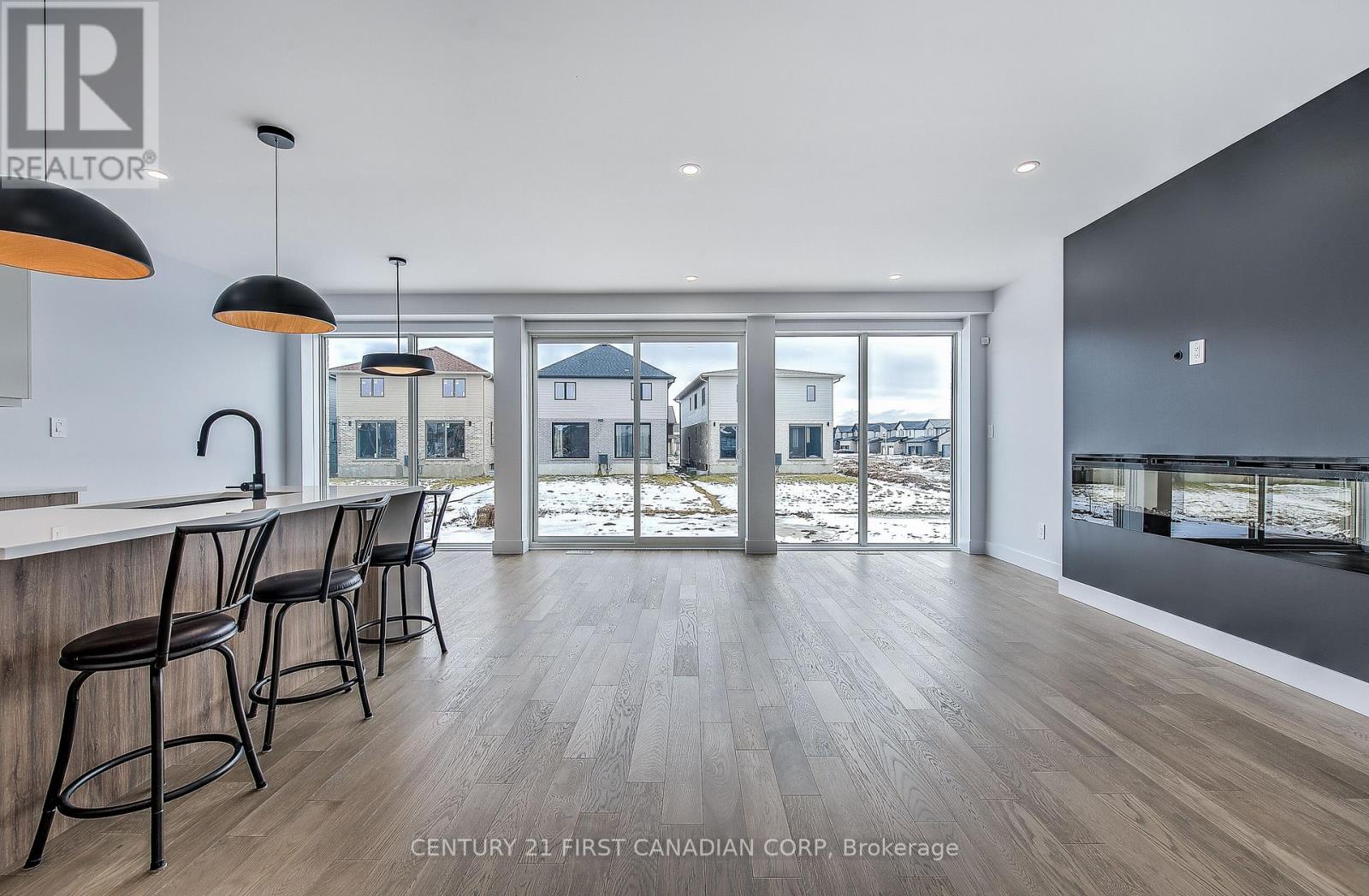 245 Hesselman Crescent, London South, Ontario  N6M 0K3 - Photo 7 - X12522784