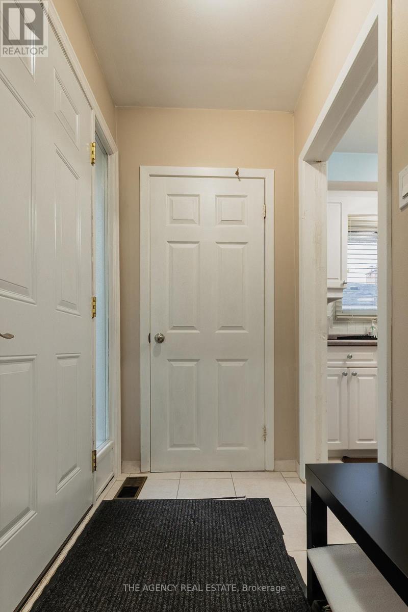 222 Cairn Street, London South, Ontario  N5Z 3W7 - Photo 15 - X12522886