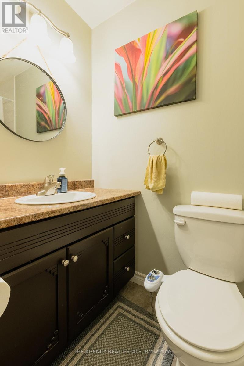 222 Cairn Street, London South, Ontario  N5Z 3W7 - Photo 27 - X12522886