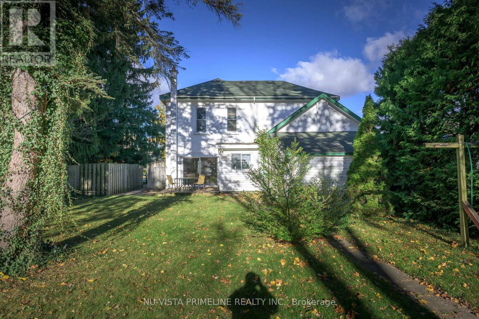 124 High Street W, Strathroy-Caradoc, Ontario  N7G 1G9 - Photo 12 - X12523068