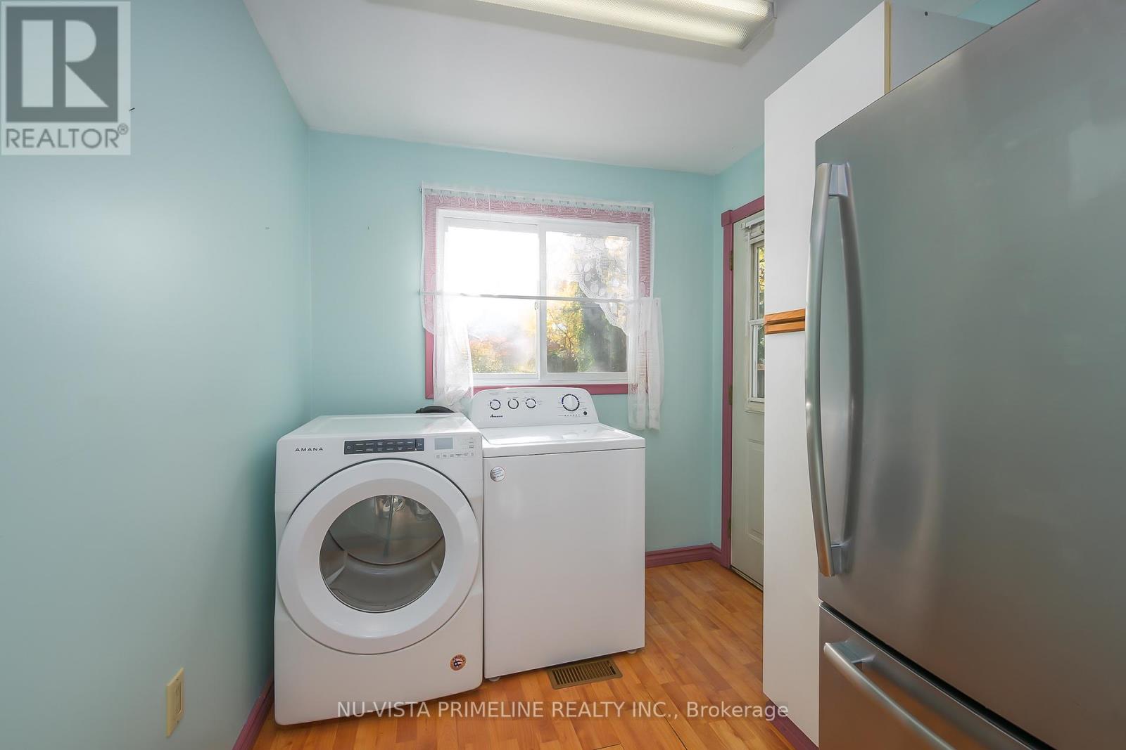 124 High Street W, Strathroy-Caradoc, Ontario  N7G 1G9 - Photo 23 - X12523068