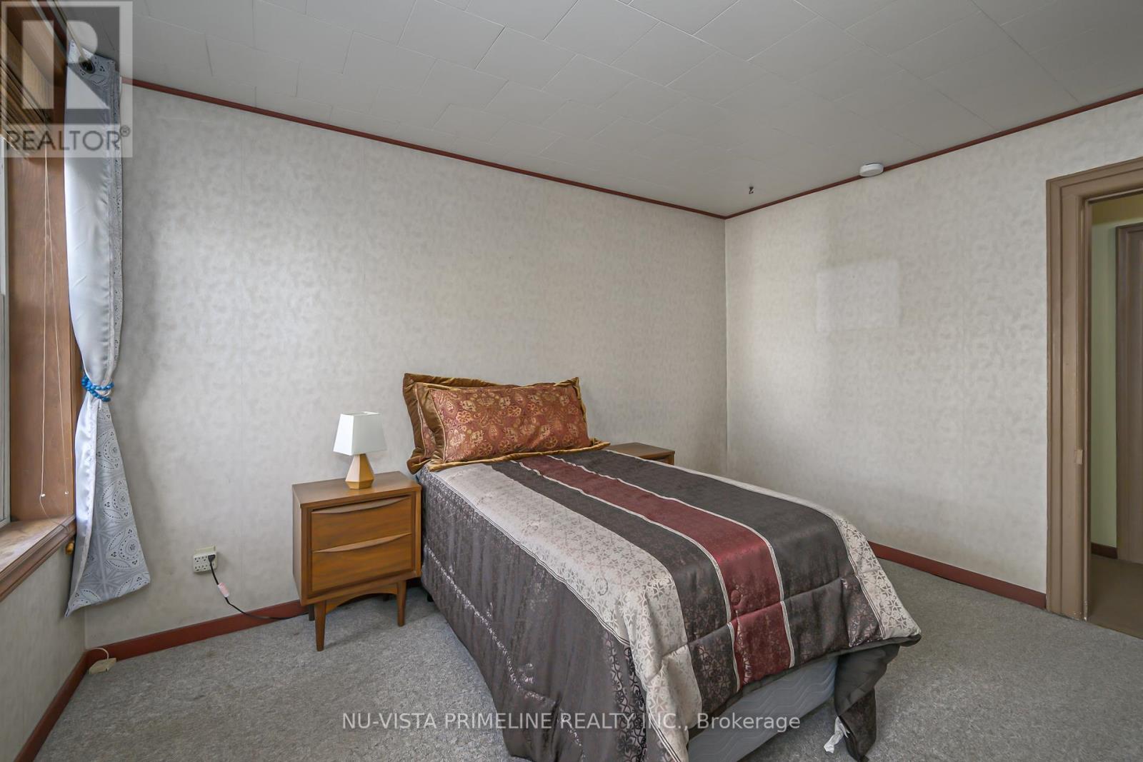 124 High Street W, Strathroy-Caradoc, Ontario  N7G 1G9 - Photo 25 - X12523068