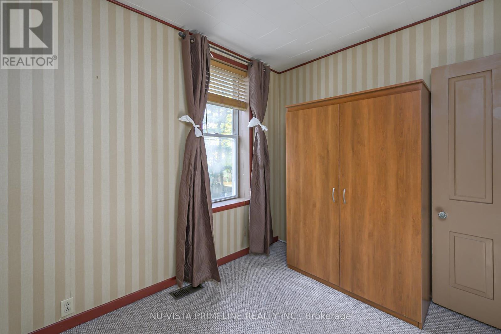 124 High Street W, Strathroy-Caradoc, Ontario  N7G 1G9 - Photo 28 - X12523068