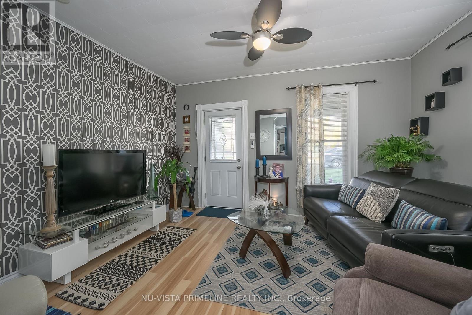 124 High Street W, Strathroy-Caradoc, Ontario  N7G 1G9 - Photo 36 - X12523068