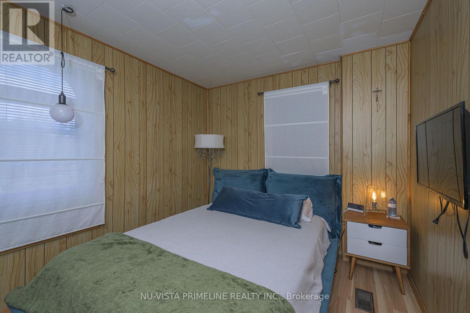 124 High Street W, Strathroy-Caradoc, Ontario  N7G 1G9 - Photo 44 - X12523068