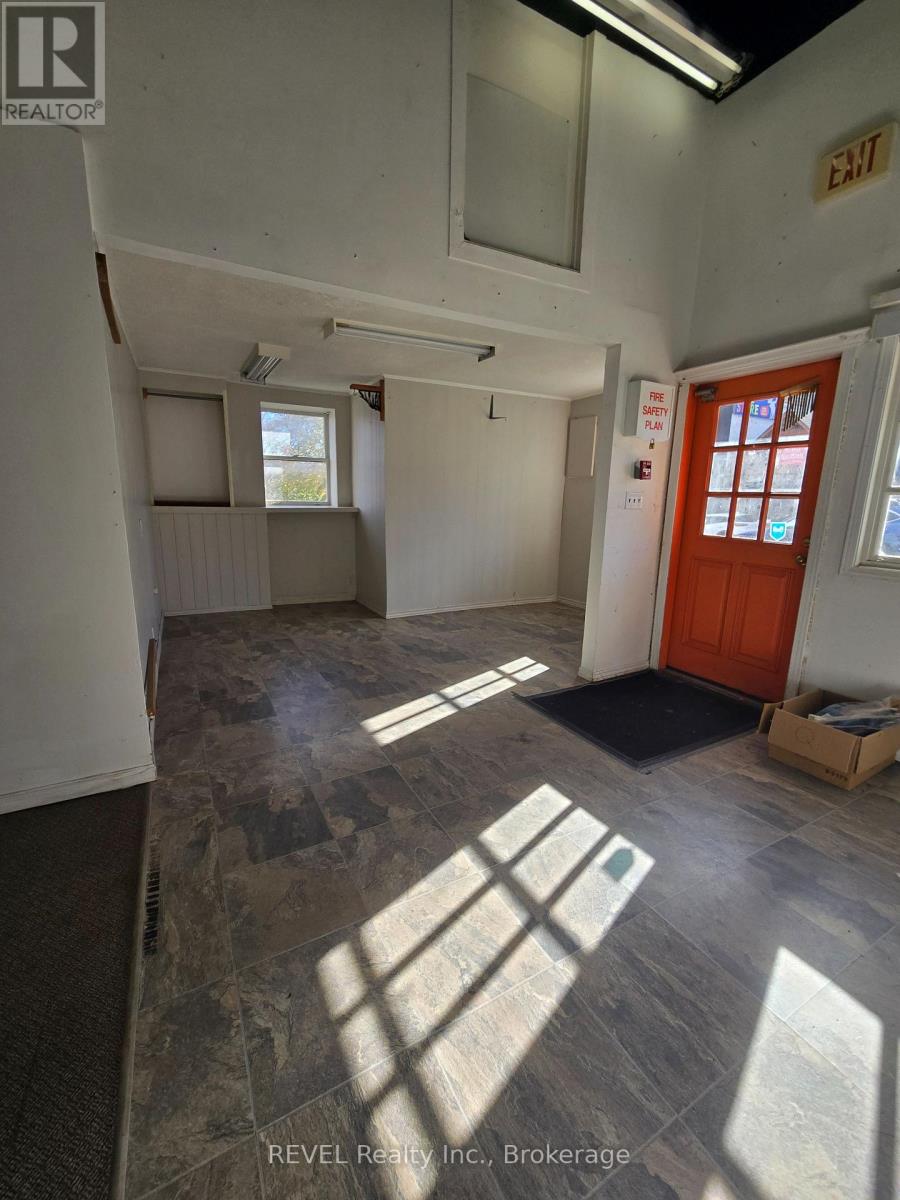 75 Manitoba Street, Bracebridge, Ontario P1L 2B2 - Photo 10 - X12509694