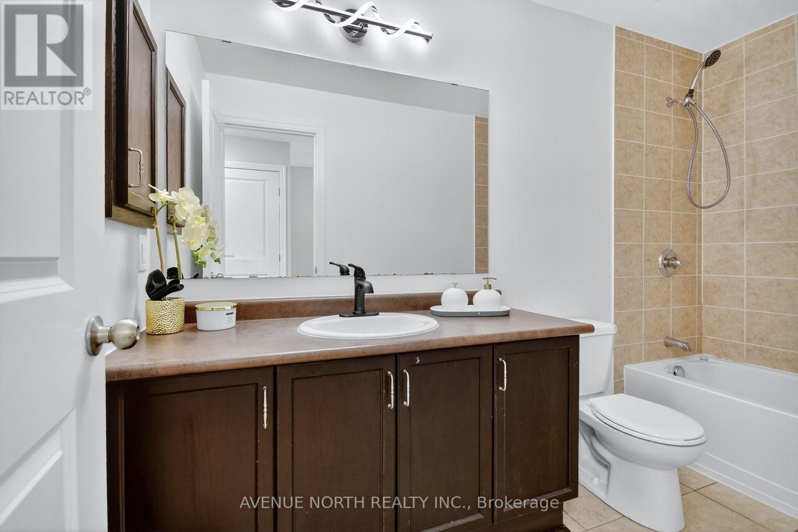 629 Sunburst Street, Ottawa, Ontario  K1T 0L1 - Photo 28 - X12522880