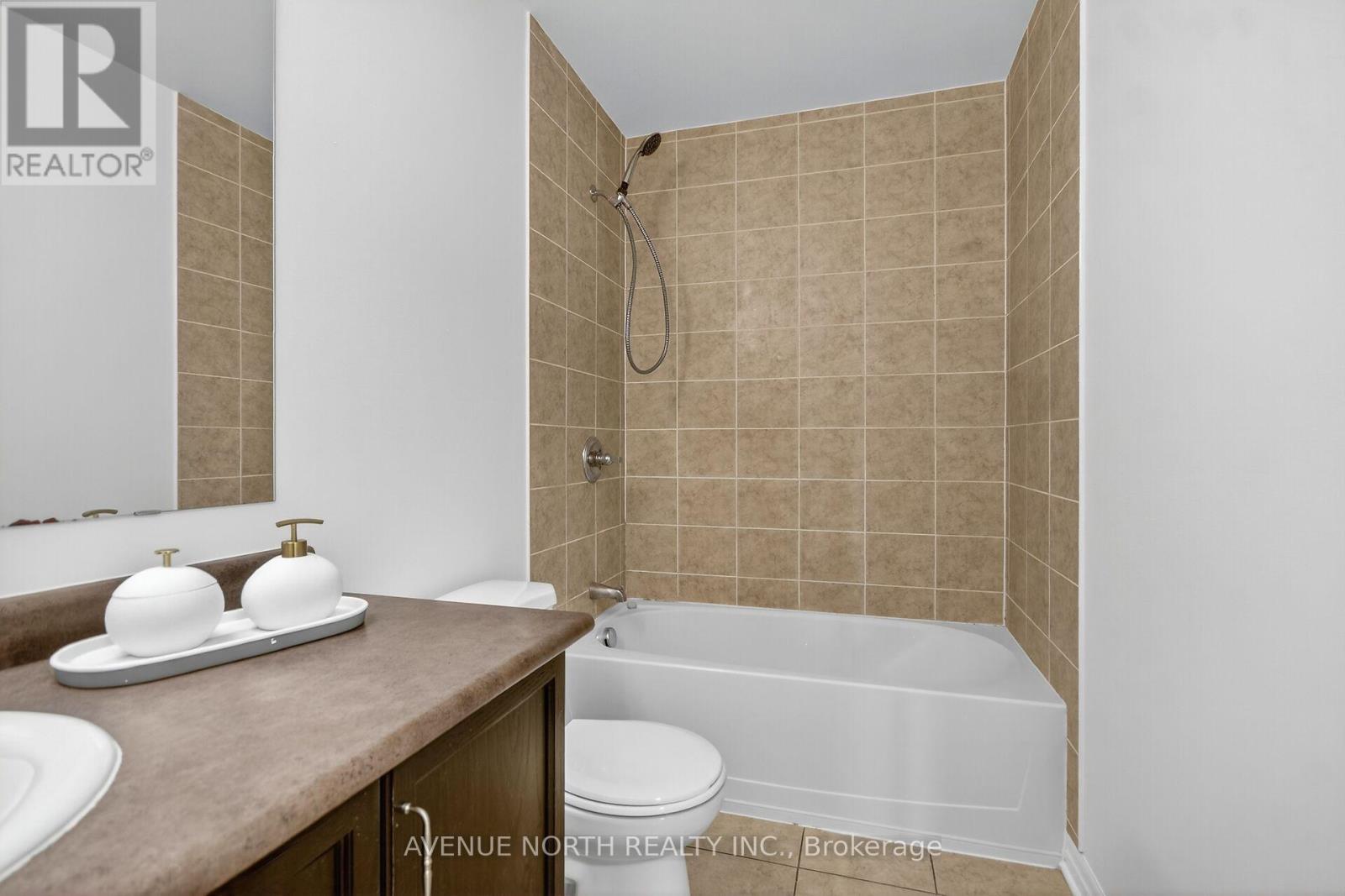 629 Sunburst Street, Ottawa, Ontario  K1T 0L1 - Photo 29 - X12522880