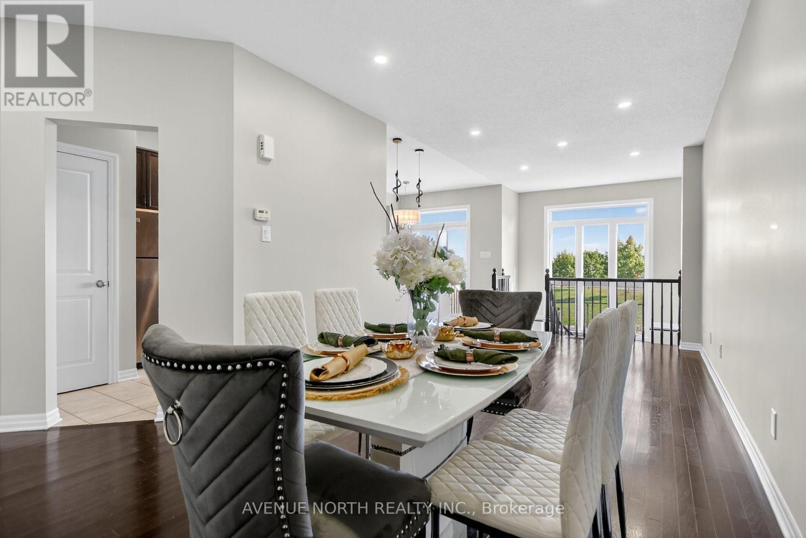 629 Sunburst Street, Ottawa, Ontario  K1T 0L1 - Photo 8 - X12522880