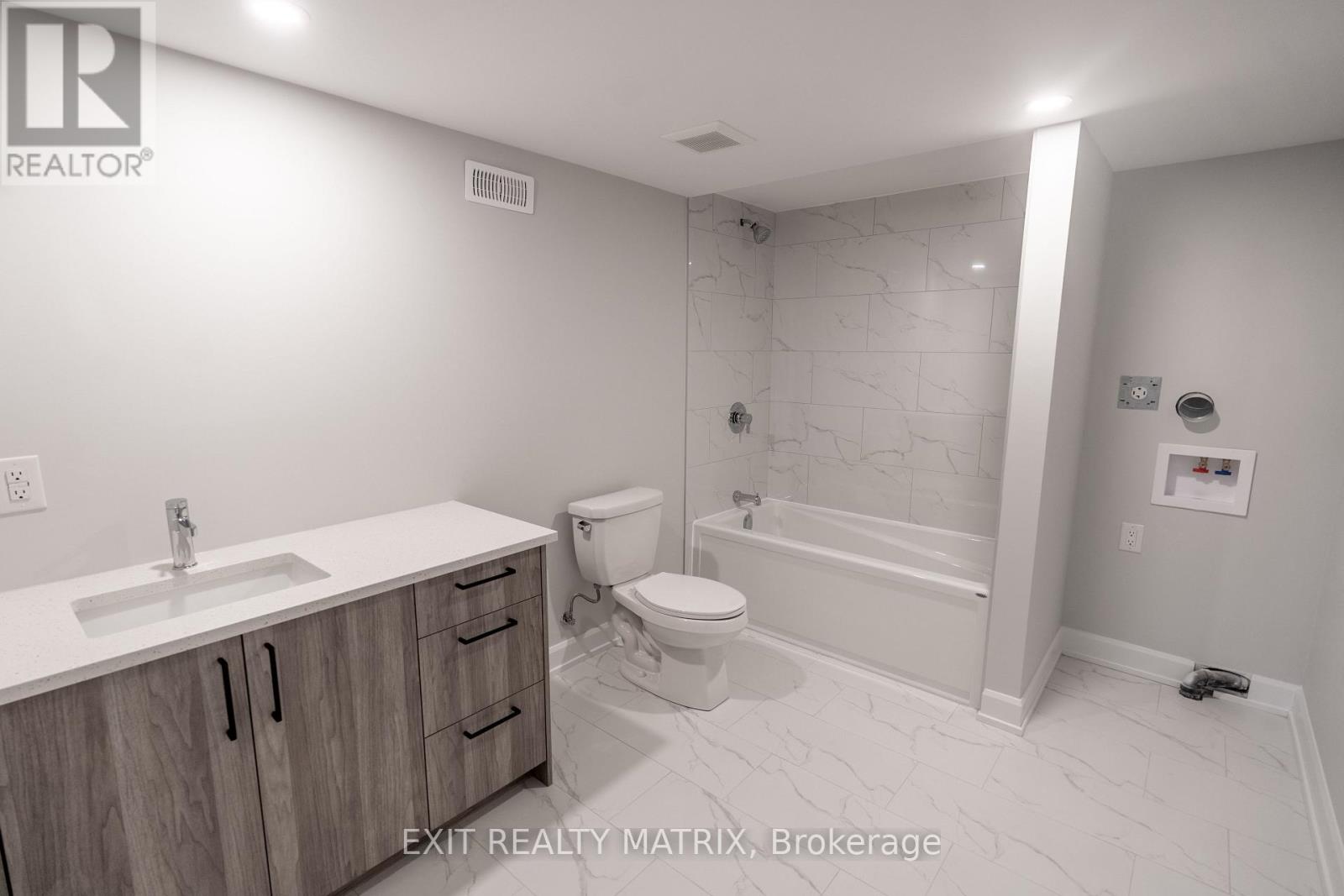 784-786 Walton Street, Cornwall, Ontario K6H 0J2 - Photo 14 - X12522940