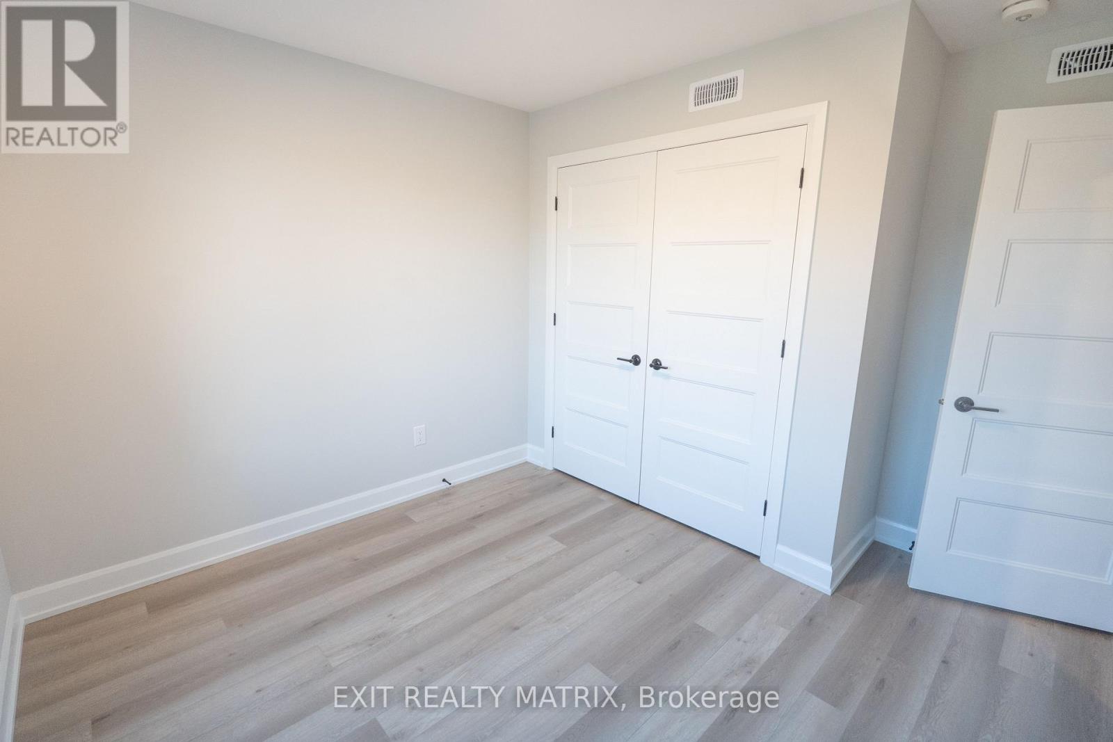 784-786 Walton Street, Cornwall, Ontario K6H 0J2 - Photo 6 - X12522940