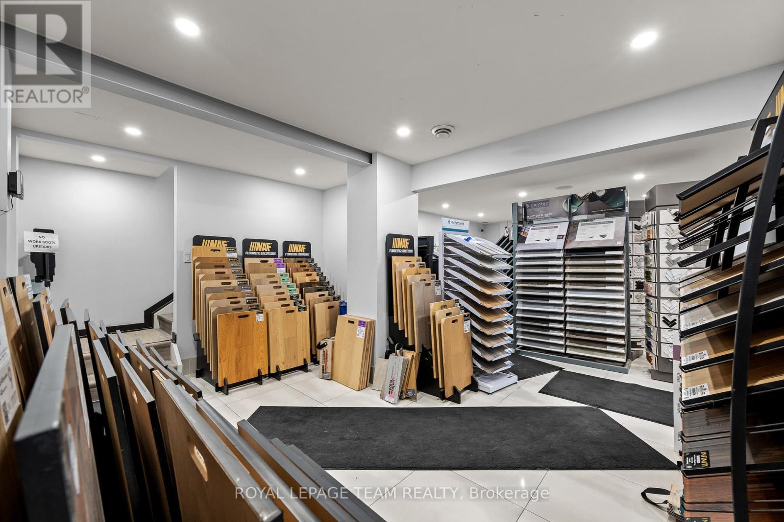 123 - 15 Capella Court, Ottawa, Ontario  K2E 7X1 - Photo 17 - X12522958