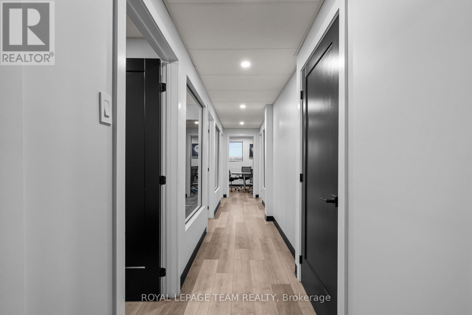 123 - 15 Capella Court, Ottawa, Ontario  K2E 7X1 - Photo 19 - X12522958