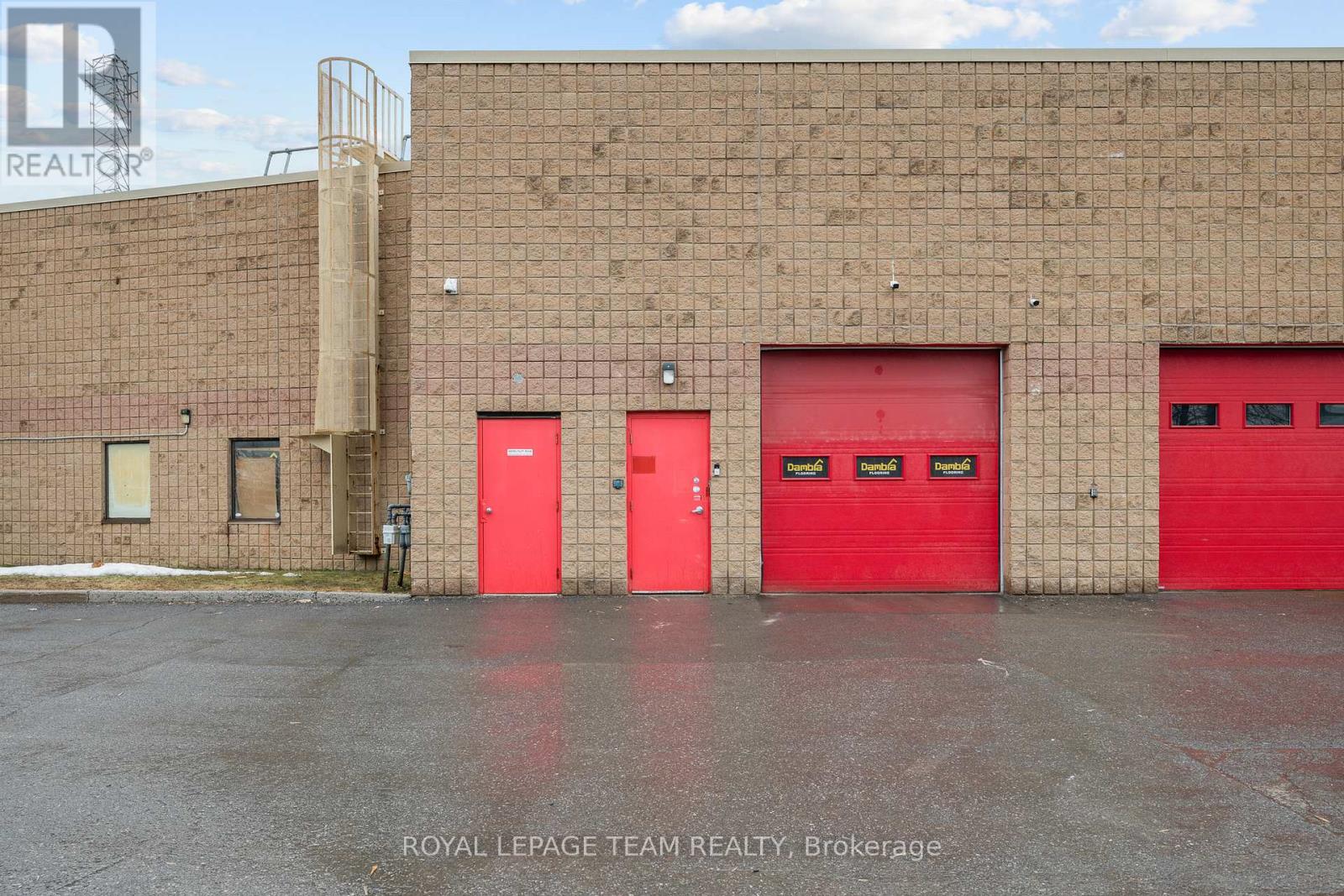 123 - 15 Capella Court, Ottawa, Ontario  K2E 7X1 - Photo 36 - X12522958