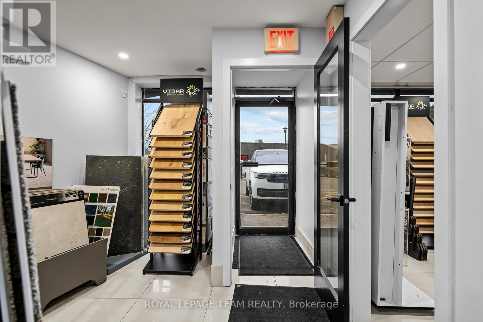 123 - 15 Capella Court, Ottawa, Ontario  K2E 7X1 - Photo 6 - X12522958