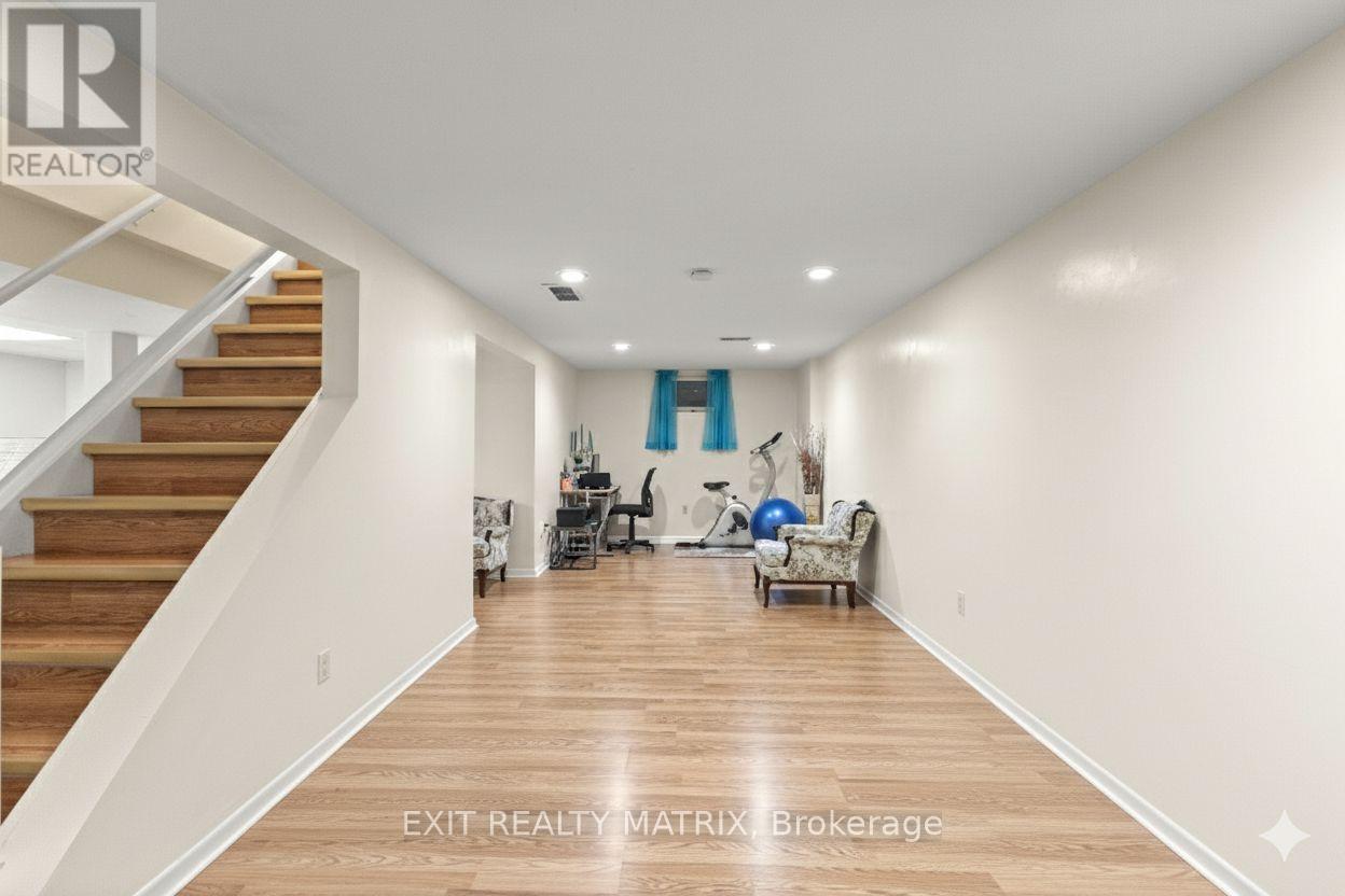 1094 St Lucia Place, Ottawa, Ontario  K1C 2G3 - Photo 28 - X12522978