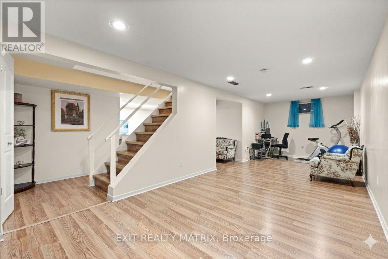 1094 St Lucia Place, Ottawa, Ontario  K1C 2G3 - Photo 29 - X12522978