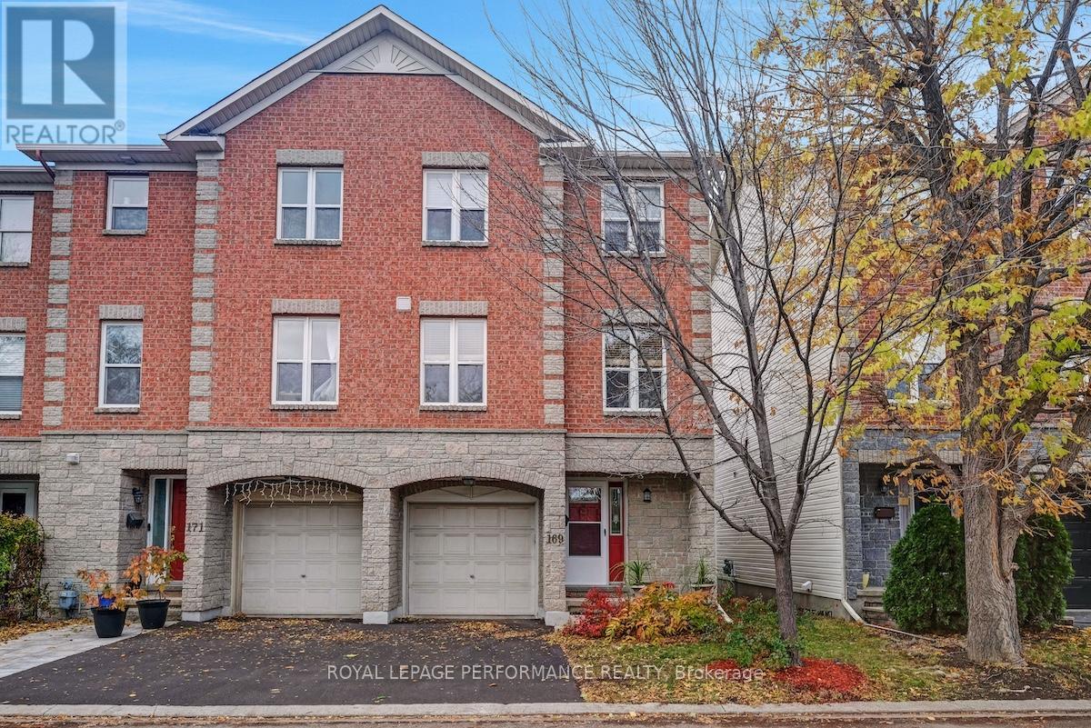 169 ARCOLA PRIVATE, Ottawa, Ontario