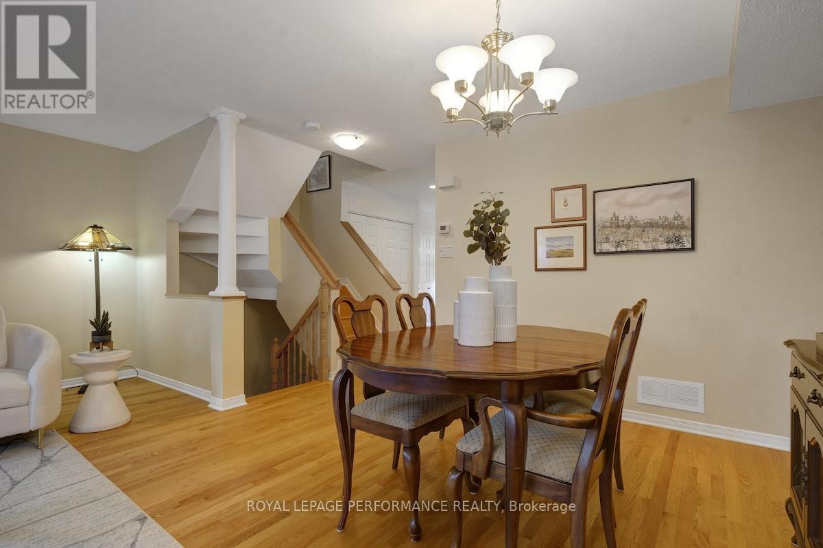 169 Arcola Private, Ottawa, Ontario K1K 4W9 - Photo 13 - X12523072