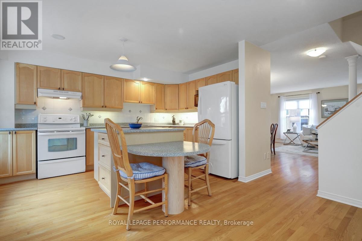 169 Arcola Private, Ottawa, Ontario K1K 4W9 - Photo 17 - X12523072