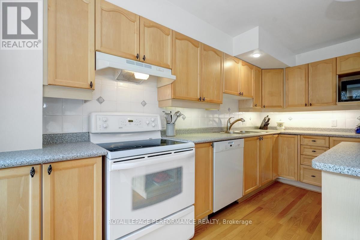 169 Arcola Private, Ottawa, Ontario K1K 4W9 - Photo 19 - X12523072