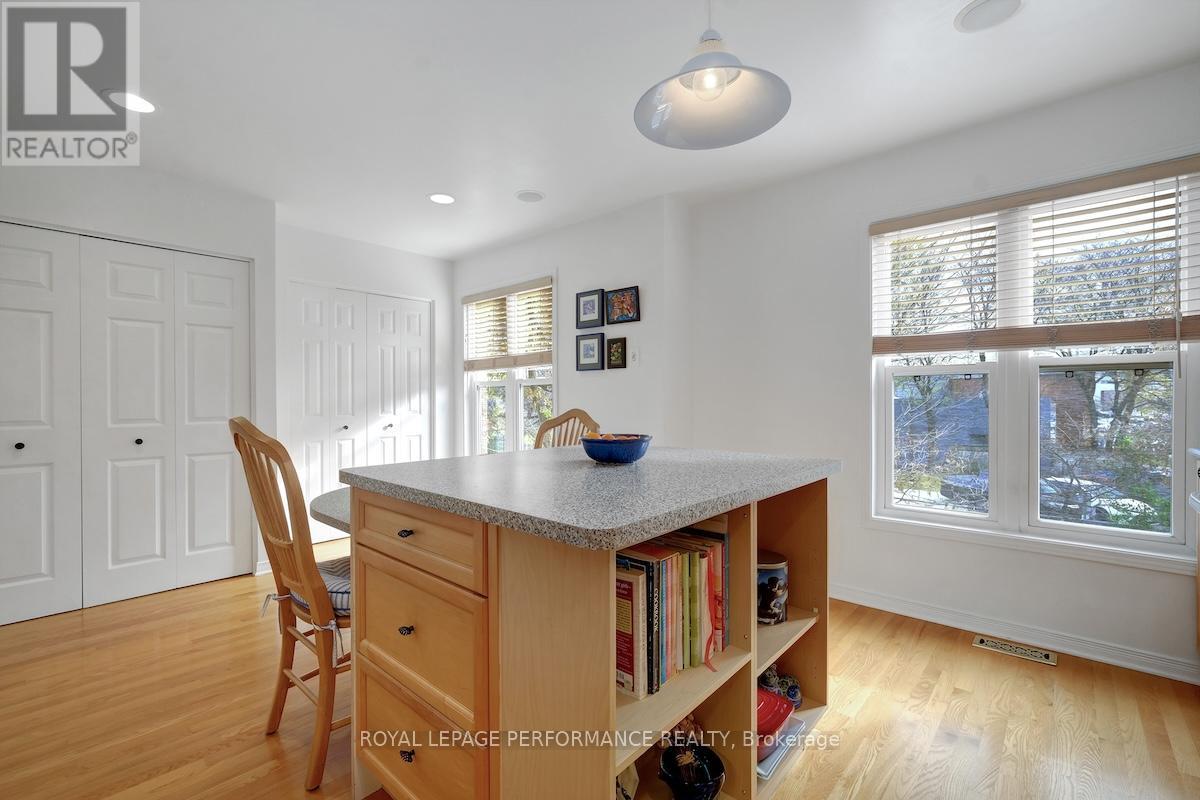 169 Arcola Private, Ottawa, Ontario K1K 4W9 - Photo 21 - X12523072