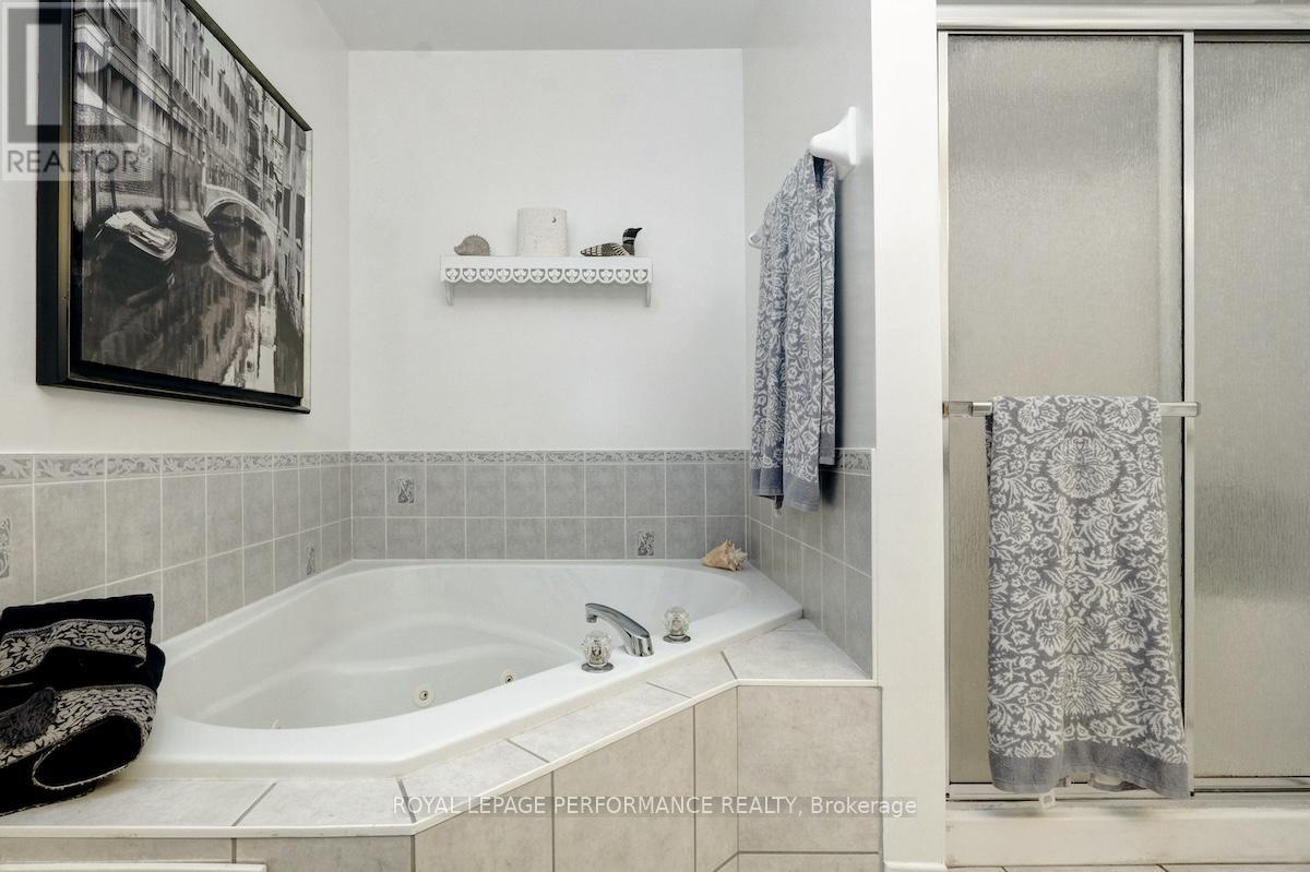 169 Arcola Private, Ottawa, Ontario K1K 4W9 - Photo 38 - X12523072