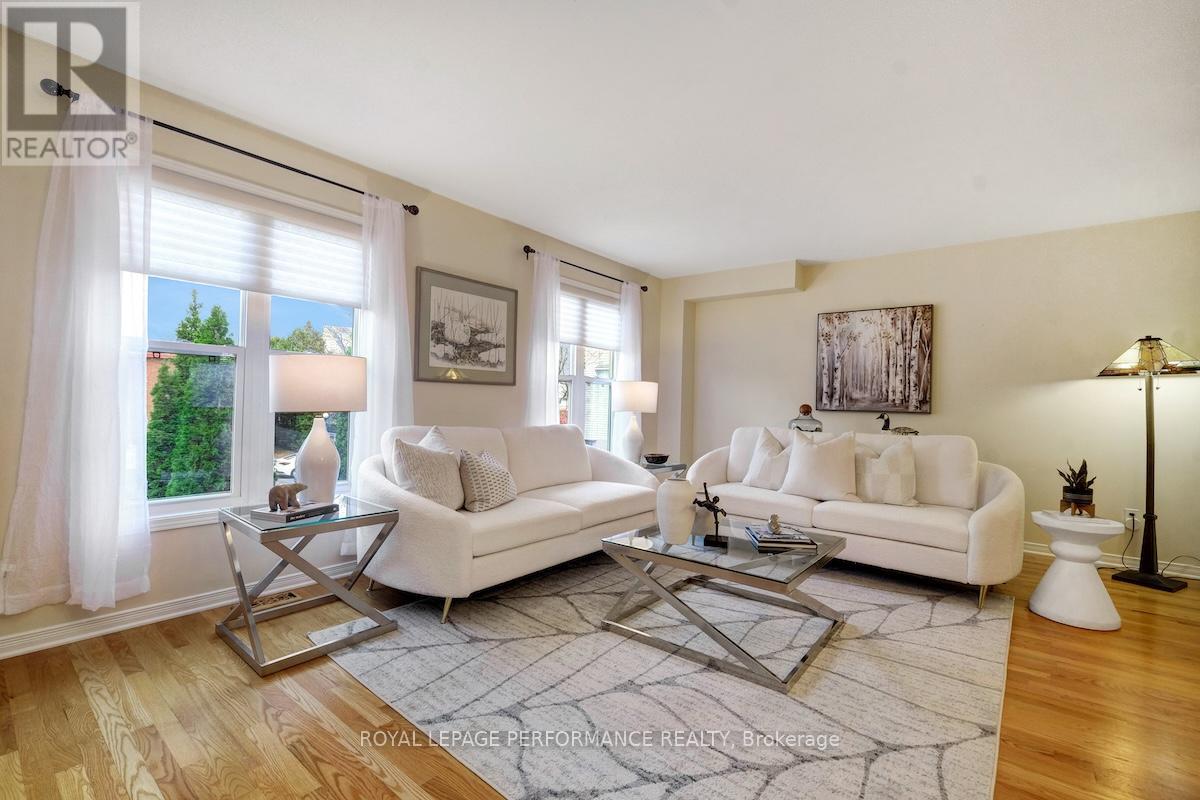 169 Arcola Private, Ottawa, Ontario K1K 4W9 - Photo 6 - X12523072