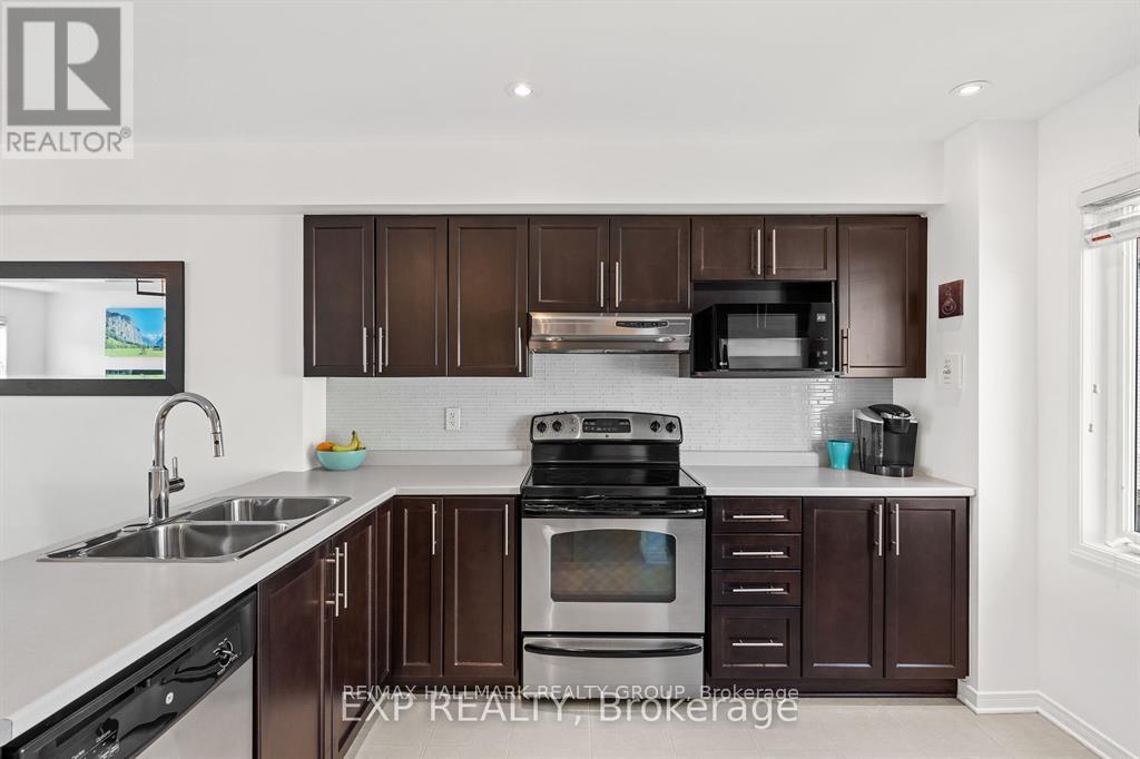 517 Simran Private, Ottawa, Ontario  K2J 3T3 - Photo 6 - X12523078