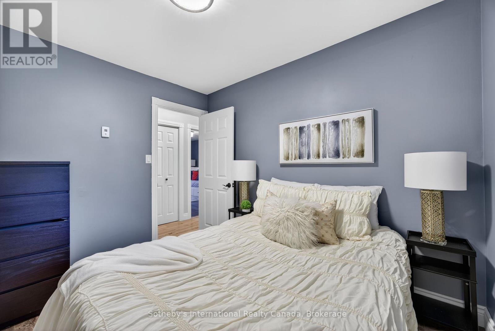 79 Caroline Street W, Clearview, Ontario  L0M 1G0 - Photo 21 - S12415345