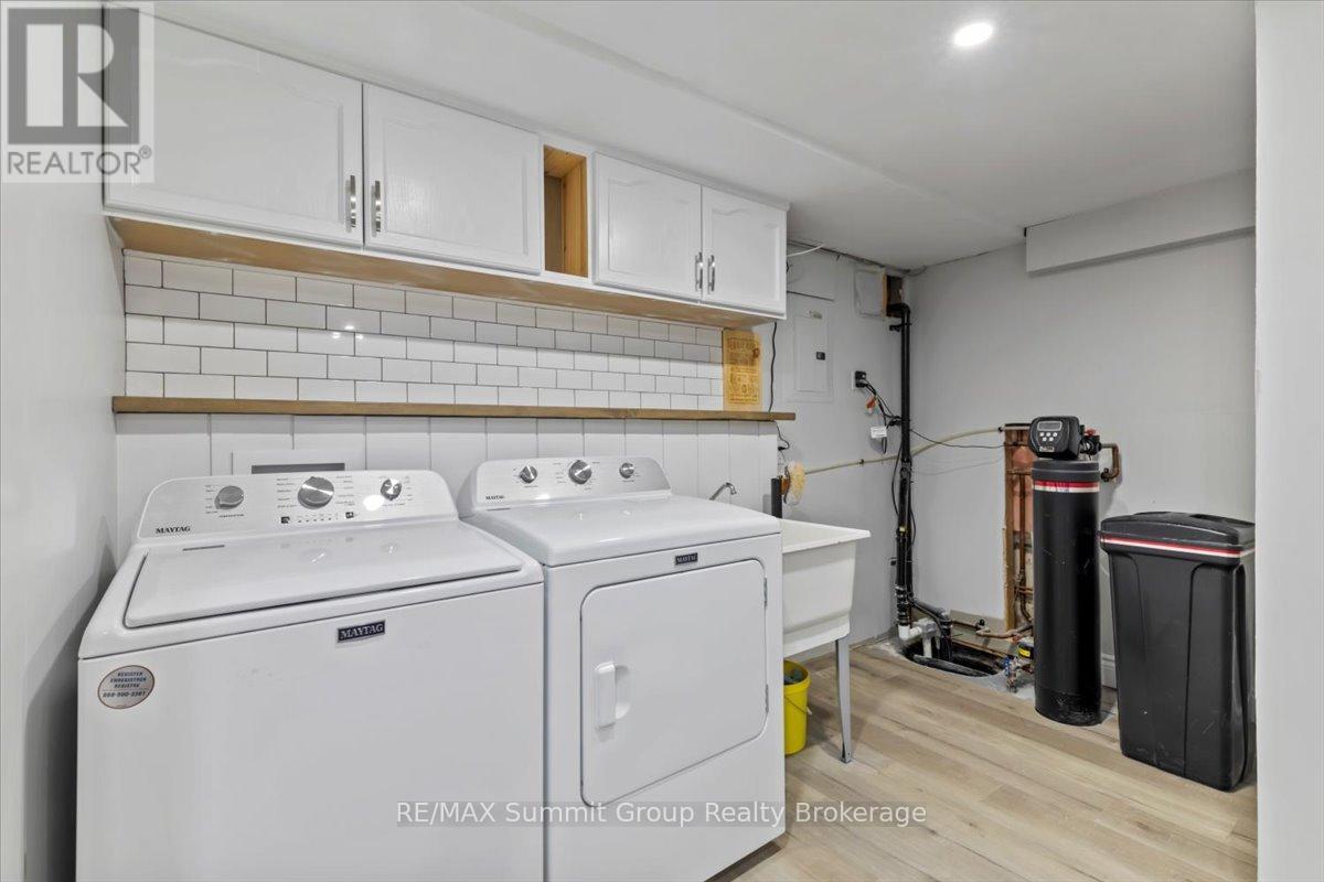 20 Mcgregor Court, Southgate, Ontario N0C 1B0 - Photo 27 - X12518946