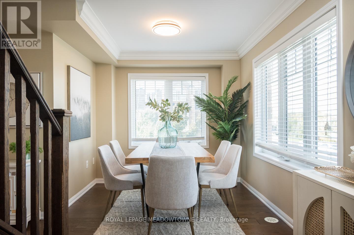 961 Nadalin Heights, Milton, Ontario L9T 8R3 - Photo 15 - W12478902