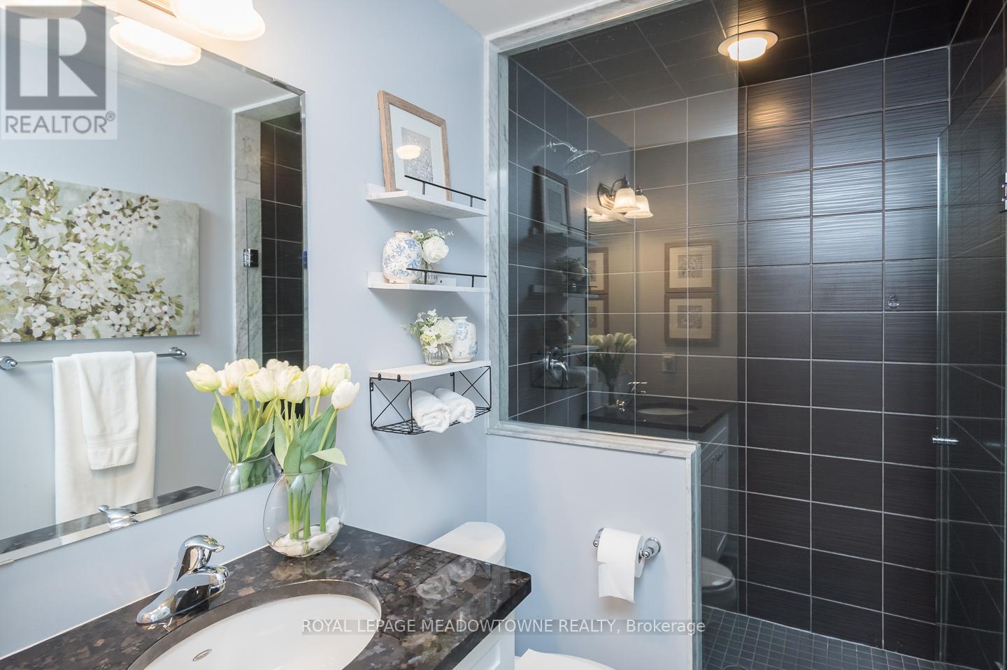 961 Nadalin Heights, Milton, Ontario L9T 8R3 - Photo 21 - W12478902