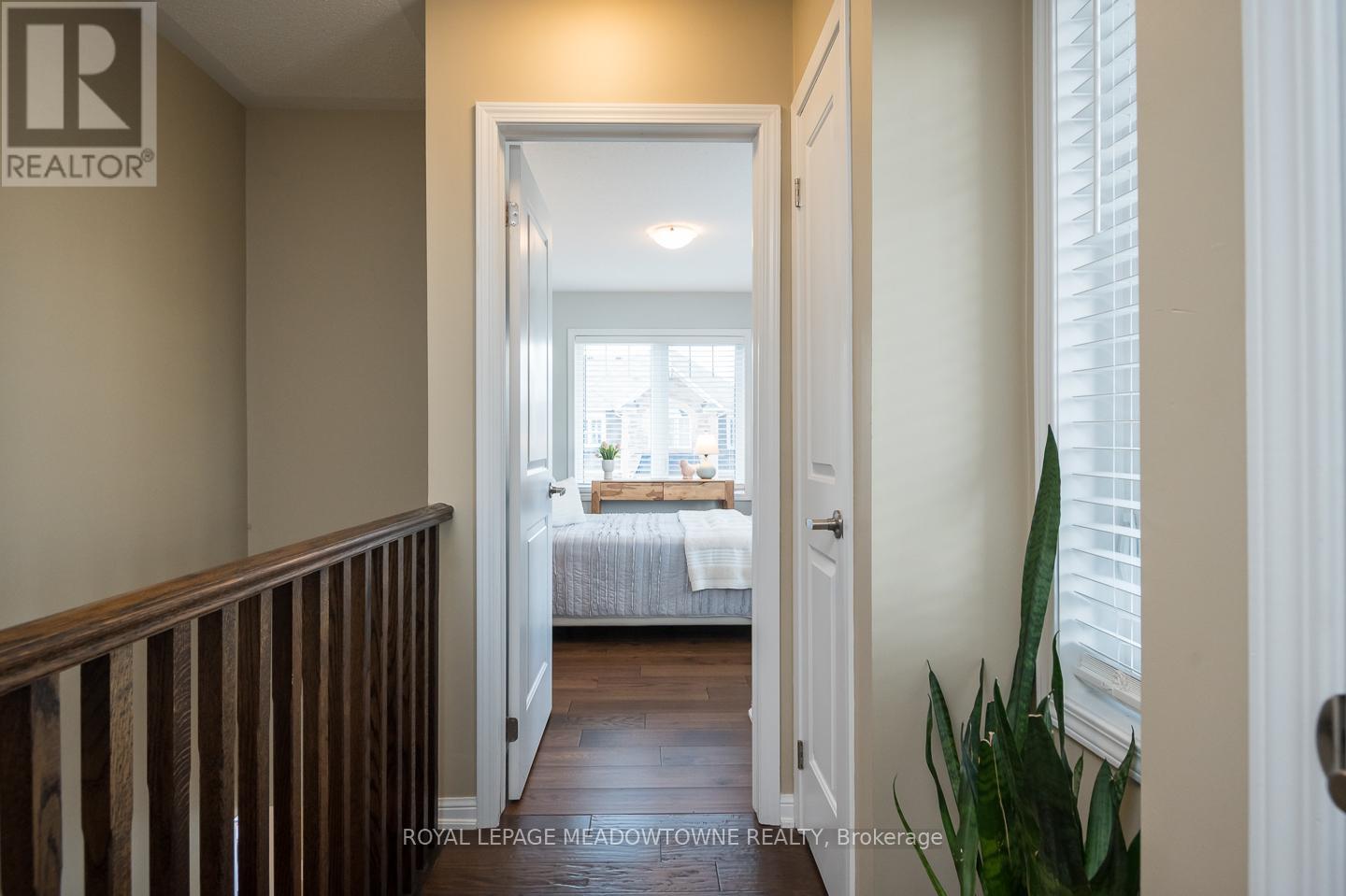 961 Nadalin Heights, Milton, Ontario L9T 8R3 - Photo 22 - W12478902