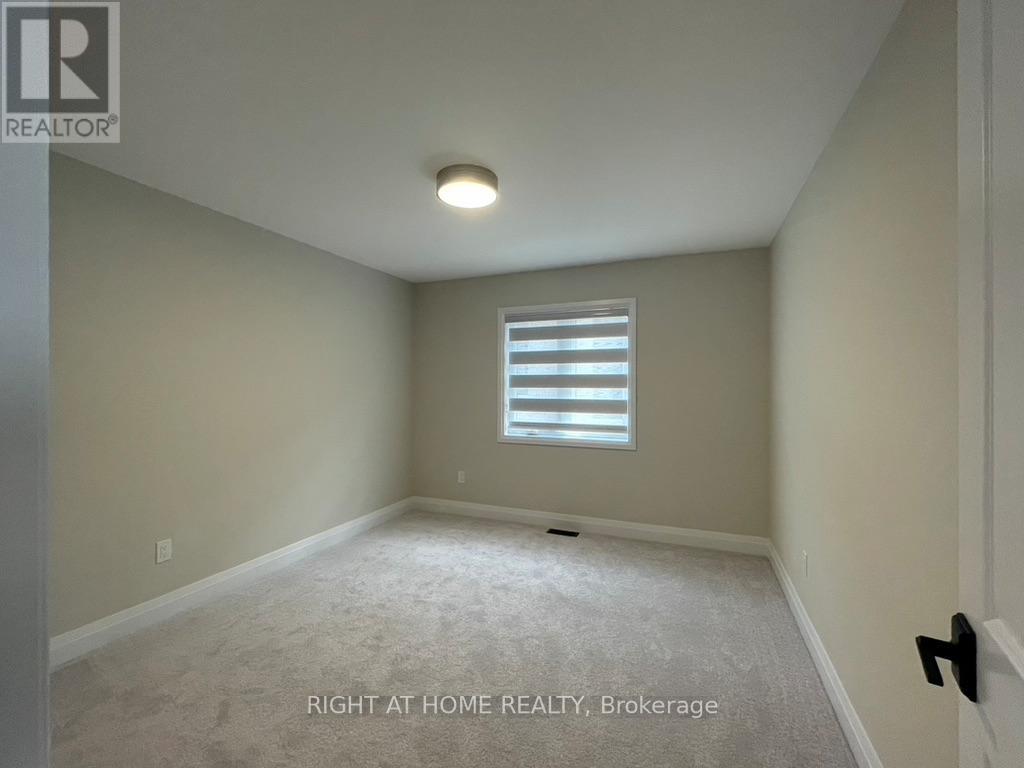 14 Sweet Cicely Street, Springwater, Ontario  L9X 2C7 - Photo 15 - S12522694