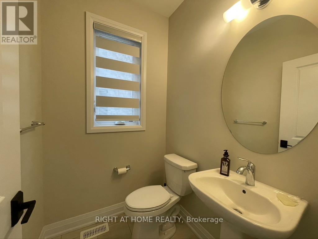 14 Sweet Cicely Street, Springwater, Ontario  L9X 2C7 - Photo 7 - S12522694