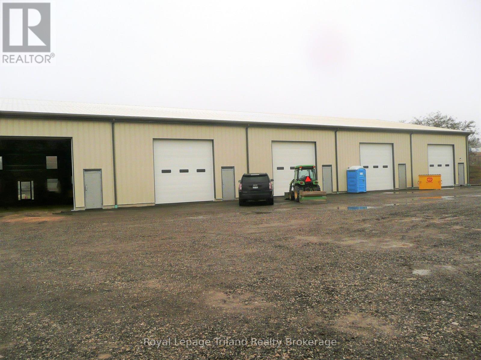 Unit 3 - 1099 Commerce Way, Woodstock, Ontario  N4V 0A2 - Photo 2 - X12523076