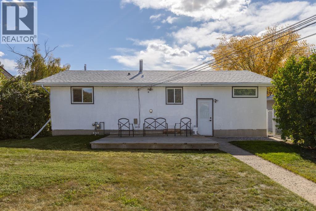 5008 39 Street, Innisfail, Alberta  T4G 1H7 - Photo 6 - A2269633