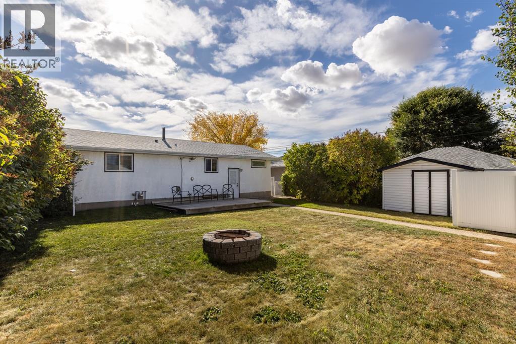 5008 39 Street, Innisfail, Alberta  T4G 1H7 - Photo 7 - A2269633