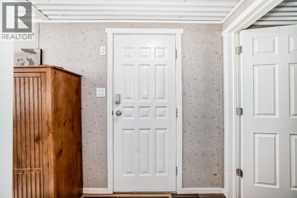 24, 1219 Limit Avenue, Crossfield, Alberta  T0M 0S0 - Photo 5 - A2250873