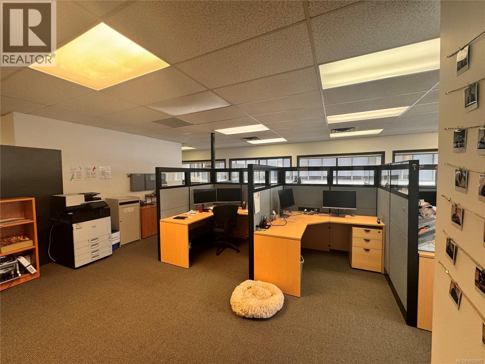 227 1175 Cook St, Victoria, British Columbia  V8V 4A1 - Photo 10 - 1020093