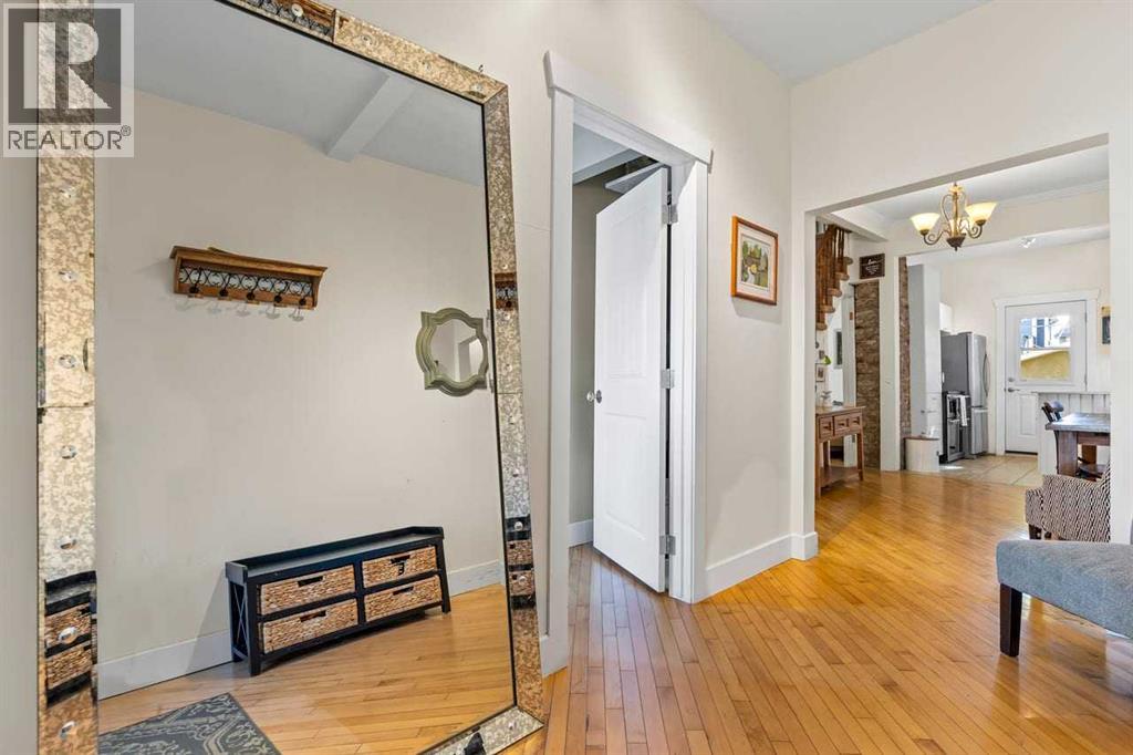 Property at 2305 5 Avenue NW image 3
