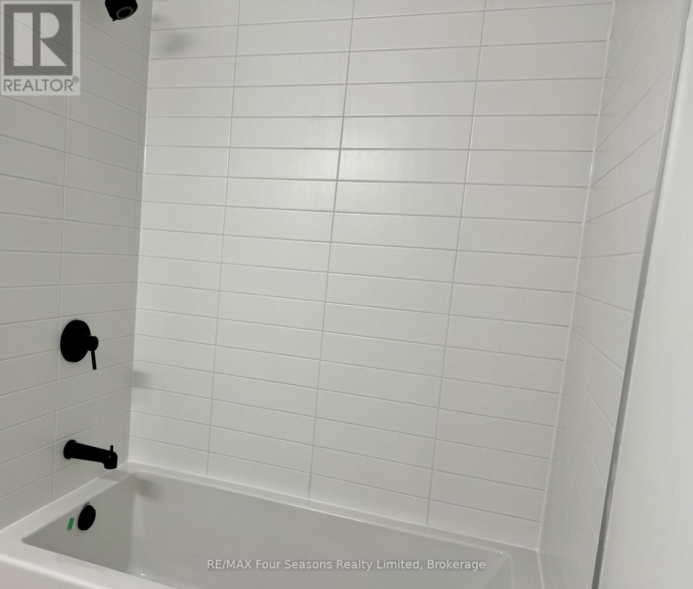 604 - 31 Huron Street, Collingwood, Ontario  L9Y 5T7 - Photo 19 - S12522876