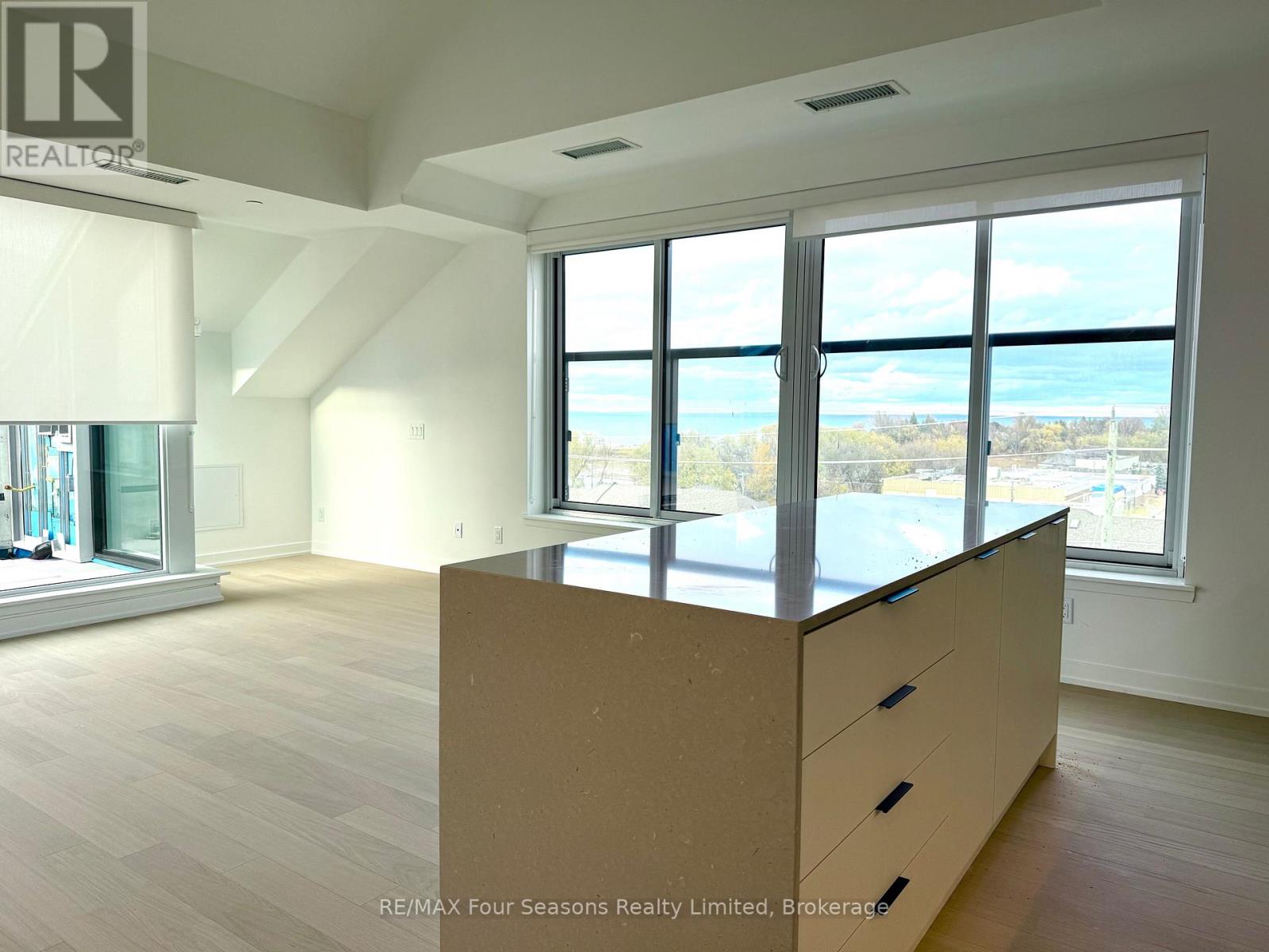 604 - 31 Huron Street, Collingwood, Ontario  L9Y 5T7 - Photo 6 - S12522876